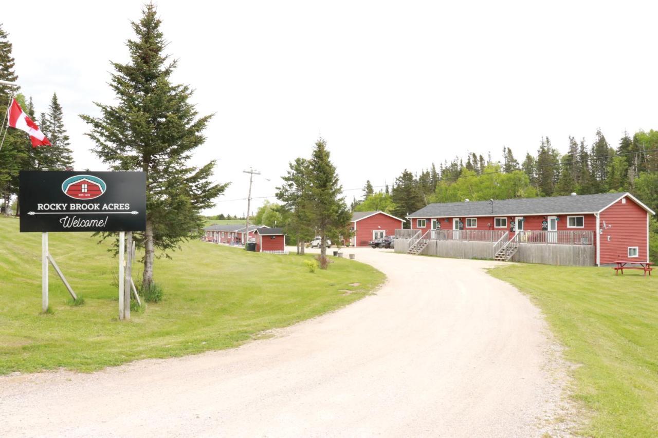 Hotel Rocky Brook Acres Cormack Exterior foto