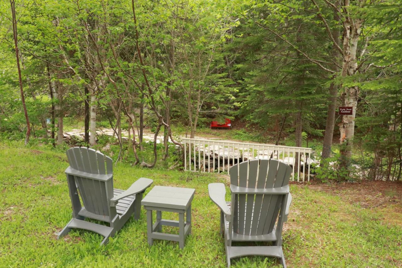 Hotel Rocky Brook Acres Cormack Exterior foto