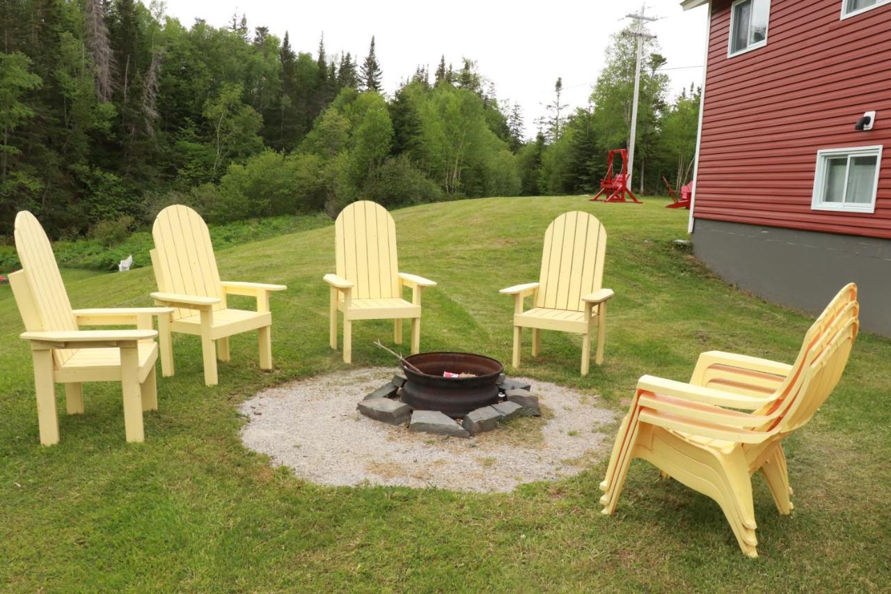 Hotel Rocky Brook Acres Cormack Exterior foto