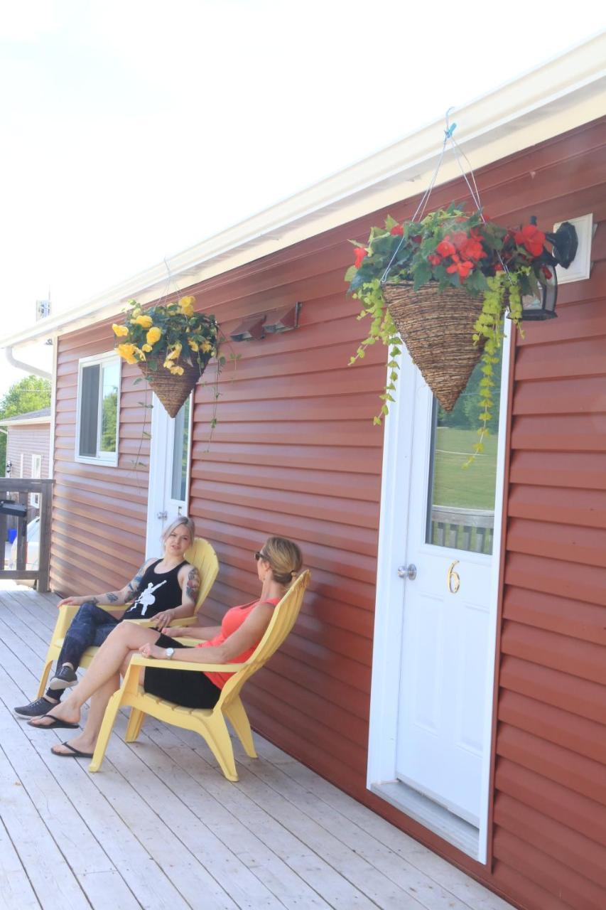 Hotel Rocky Brook Acres Cormack Exterior foto